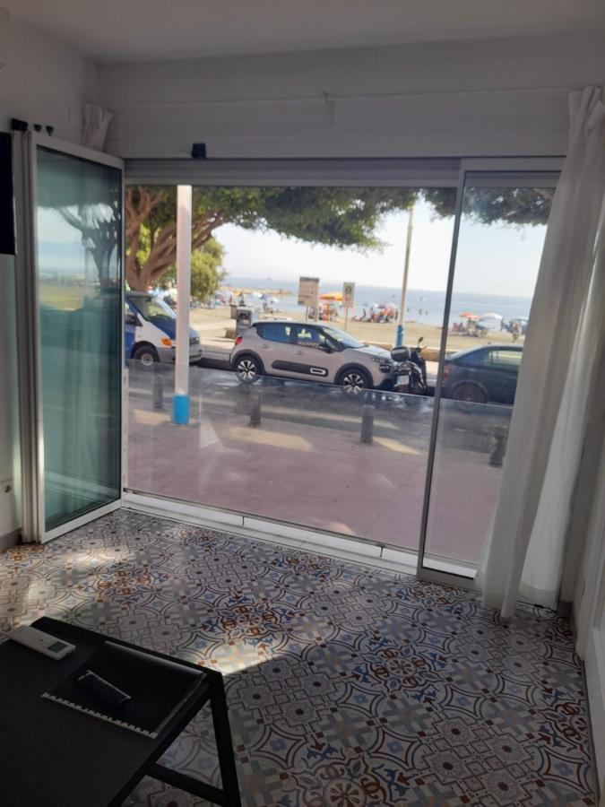 Beachfront House Malaga Bagian luar foto